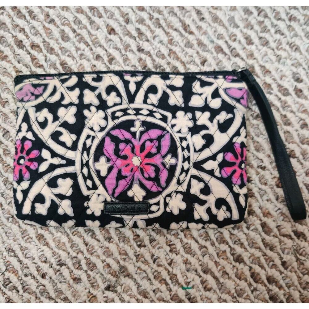 Vera Bradley Escapade Wristlet Scroll Medallion Black Purple Floral